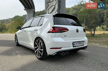 Хетчбек Volkswagen Golf R 2017 в Києві