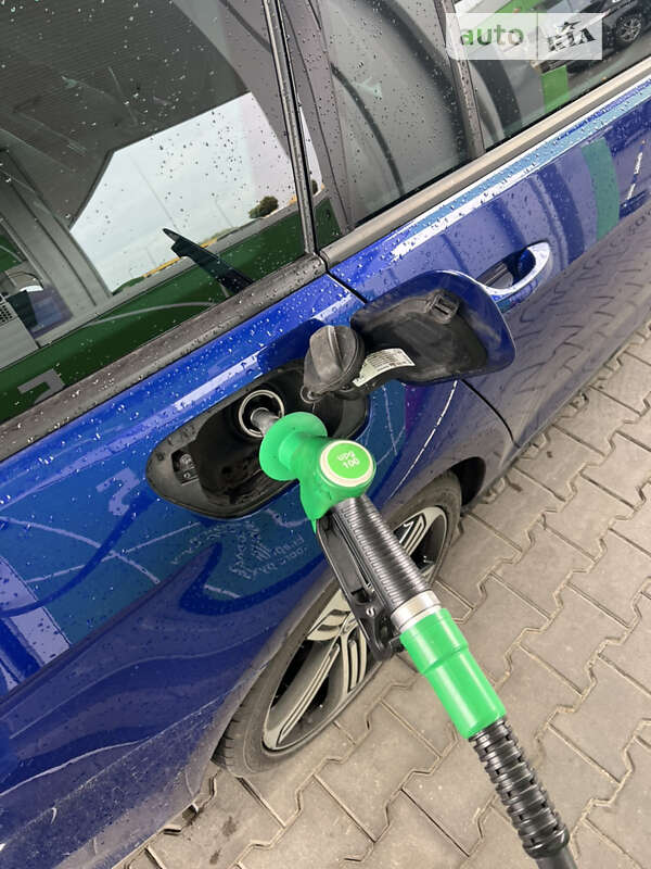 Універсал Volkswagen Golf R 2019 в Ковелі