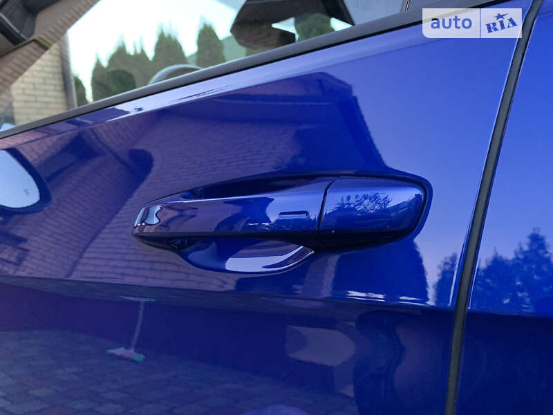 Універсал Volkswagen Golf R 2019 в Ковелі