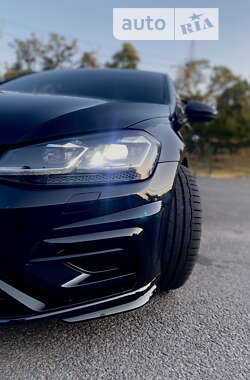 Хетчбек Volkswagen Golf R 2015 в Дніпрі