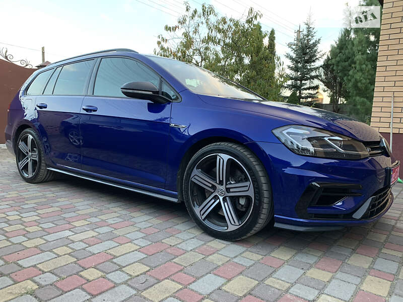Універсал Volkswagen Golf R 2019 в Ковелі