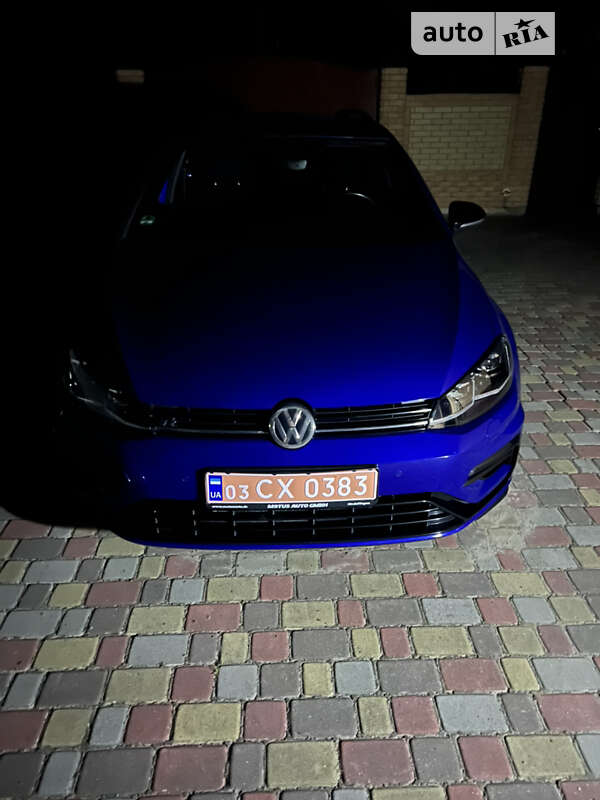 Універсал Volkswagen Golf R 2019 в Ковелі