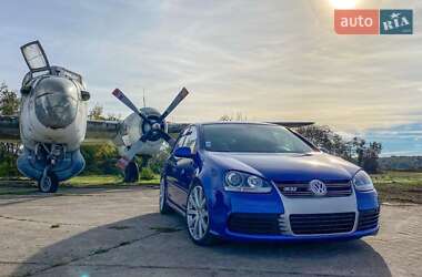 Хэтчбек Volkswagen Golf R 2008 в Киеве