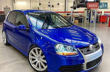 Хэтчбек Volkswagen Golf R 2008 в Киеве