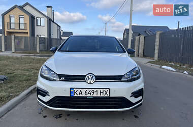 Хетчбек Volkswagen Golf R 2018 в Києві