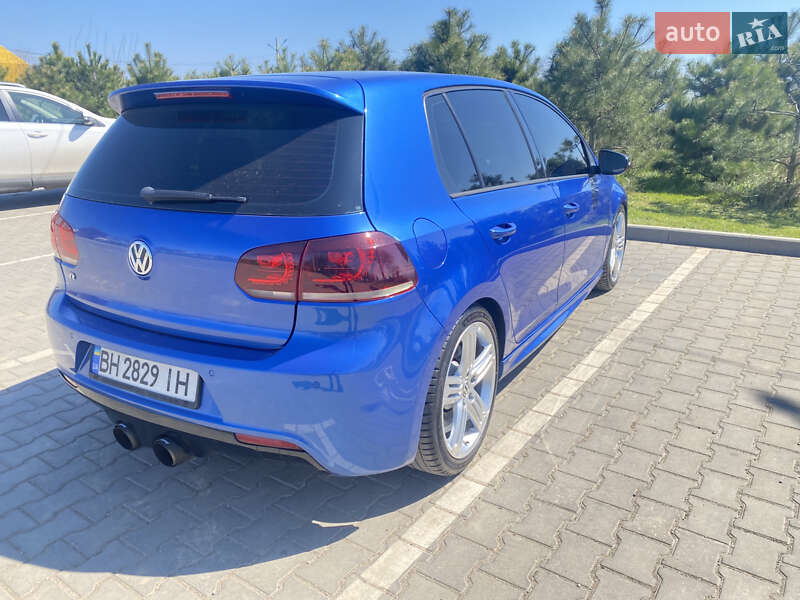 Хетчбек Volkswagen Golf R 2011 в Одесі
