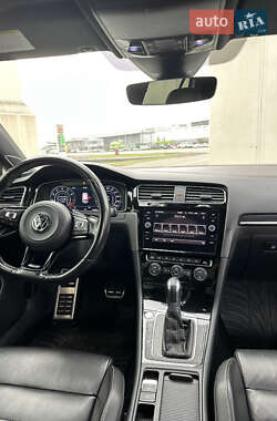 Хэтчбек Volkswagen Golf R 2015 в 