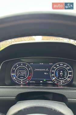Хэтчбек Volkswagen Golf R 2015 в 