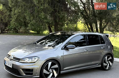 Хетчбек Volkswagen Golf R 2015 в 