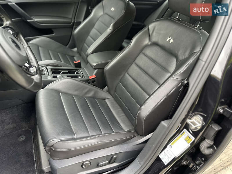 Хэтчбек Volkswagen Golf R 2016 в Одессе