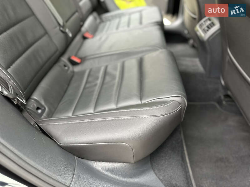 Хэтчбек Volkswagen Golf R 2016 в Одессе