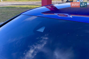 Хетчбек Volkswagen Golf R 2015 в 