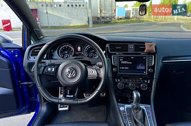 Хетчбек Volkswagen Golf R 2015 в 