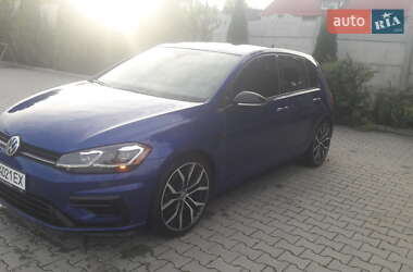 Хетчбек Volkswagen Golf R 2018 в 