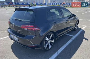 Хетчбек Volkswagen Golf R 2015 в 