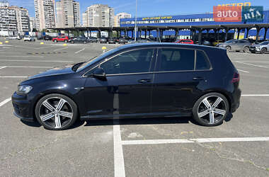Хетчбек Volkswagen Golf R 2015 в 