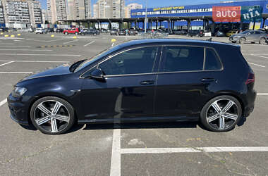 Хетчбек Volkswagen Golf R 2015 в 