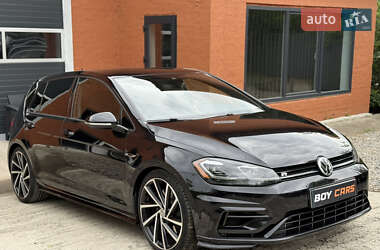 Хетчбек Volkswagen Golf R 2017 в Івано-Франківську