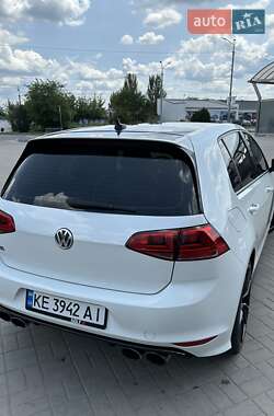 Хетчбек Volkswagen Golf R 2017 в 