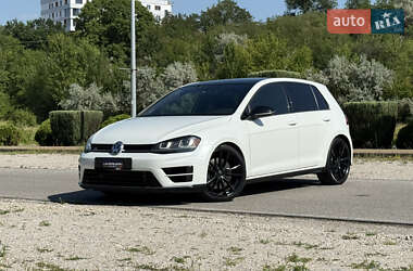 Хэтчбек Volkswagen Golf R 2017 в Днепре