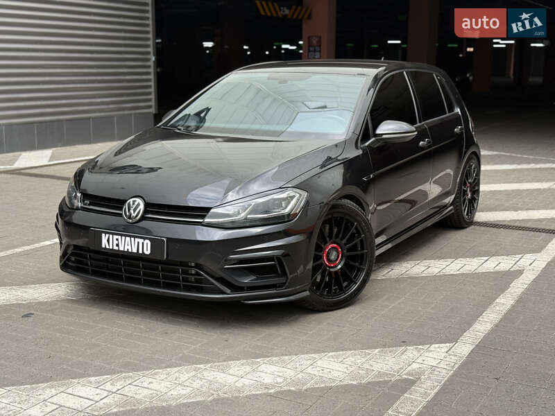 Volkswagen Golf R 2016