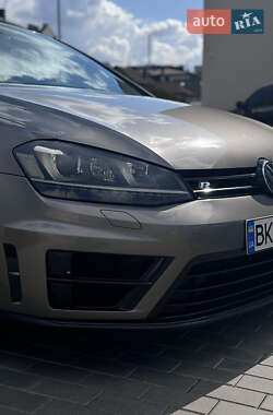 Хетчбек Volkswagen Golf R 2014 в 