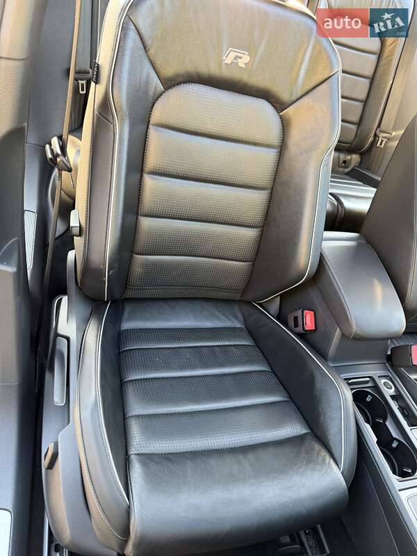 Хэтчбек Volkswagen Golf R 2018 в Харькове