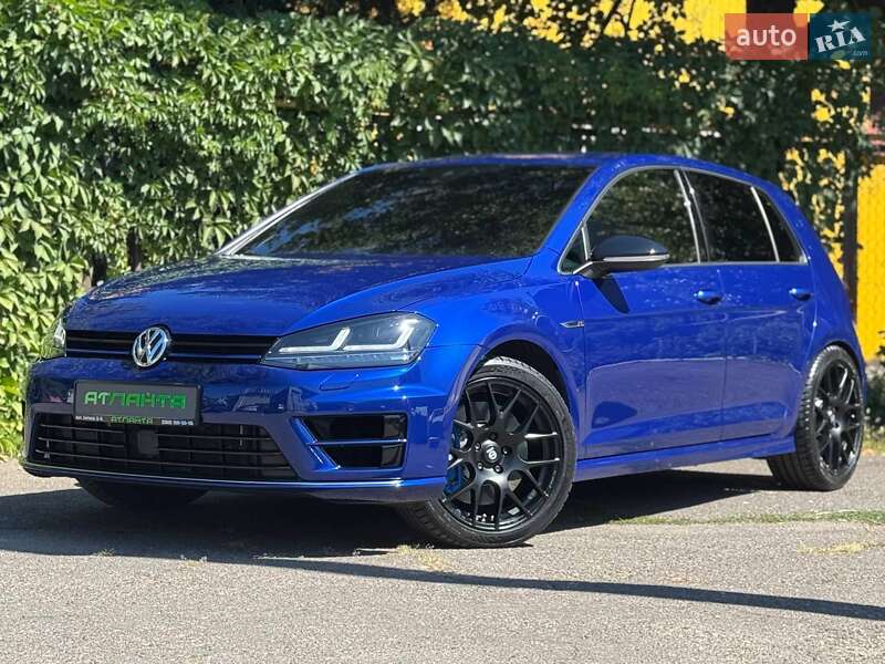 Хэтчбек Volkswagen Golf R 2017 в Одессе