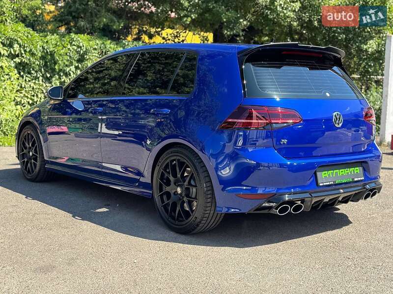 Хэтчбек Volkswagen Golf R 2017 в Одессе