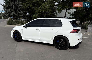Хэтчбек Volkswagen Golf R 2024 в 