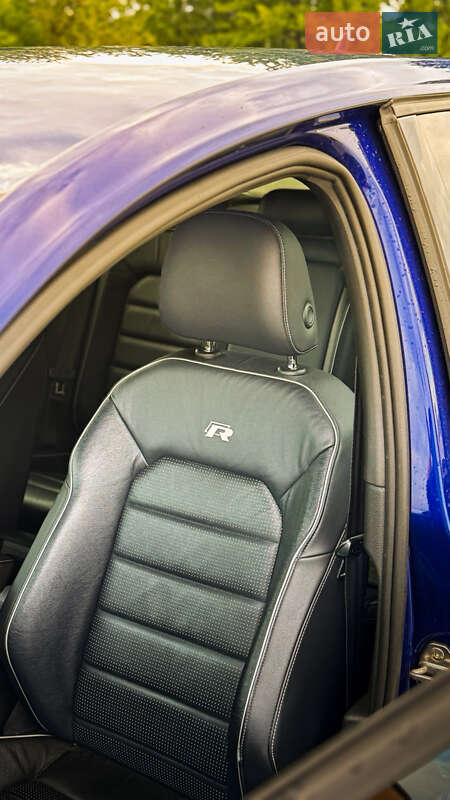 Хетчбек Volkswagen Golf R 2019 в Львові фото 6 Хетчбек Volkswagen Golf R 2019 в Львові