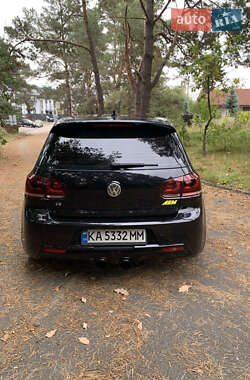 Хэтчбек Volkswagen Golf R 2012 в Киеве