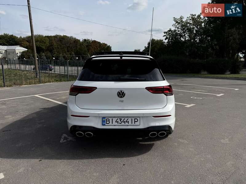 Хэтчбек Volkswagen Golf R 2024 в Виннице