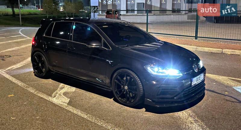 Хетчбек Volkswagen Golf R 2019 в Києві фото 23 Хетчбек Volkswagen Golf R 2019 в Києві