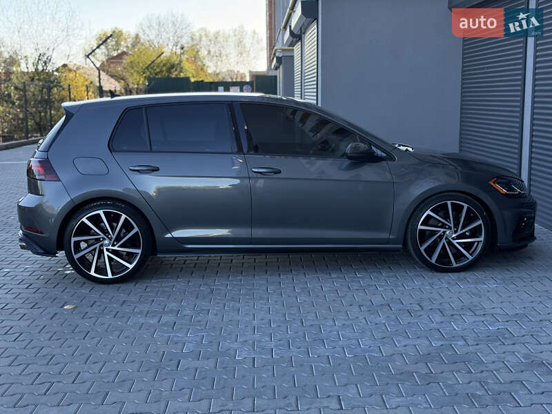 Хэтчбек Volkswagen Golf R 2017 в Хмельницком фото 41 Хэтчбек Volkswagen Golf R 2017 в Хмельницком
