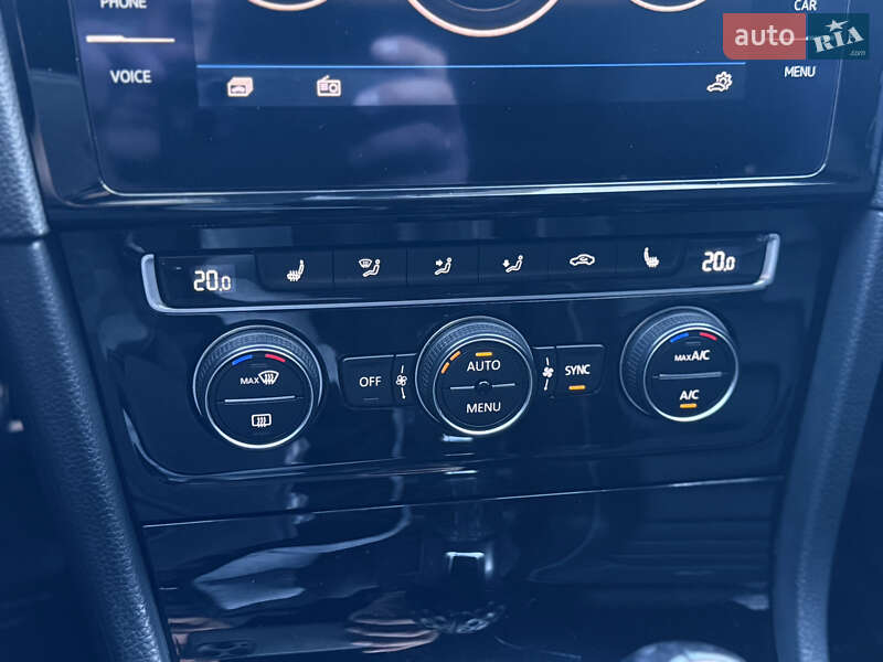 Хэтчбек Volkswagen Golf R 2017 в Хмельницком фото 69 Хэтчбек Volkswagen Golf R 2017 в Хмельницком