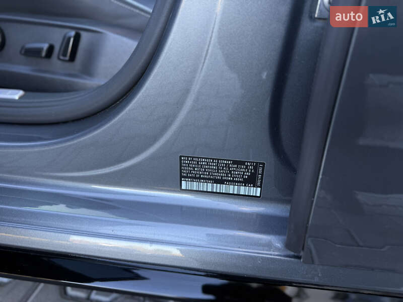 Хэтчбек Volkswagen Golf R 2017 в Хмельницком фото 95 Хэтчбек Volkswagen Golf R 2017 в Хмельницком