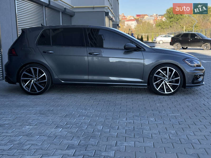 Хэтчбек Volkswagen Golf R 2017 в Хмельницком фото 113 Хэтчбек Volkswagen Golf R 2017 в Хмельницком