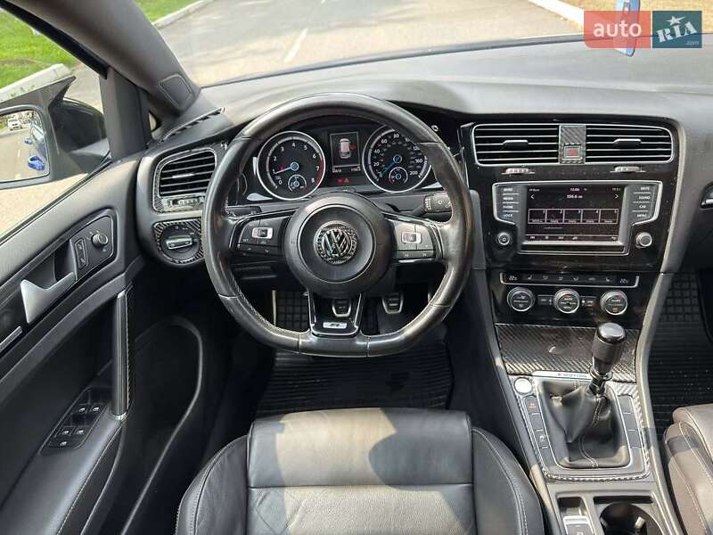 Хэтчбек Volkswagen Golf R 2016 в Черновцах фото 21 Хэтчбек Volkswagen Golf R 2016 в Черновцах