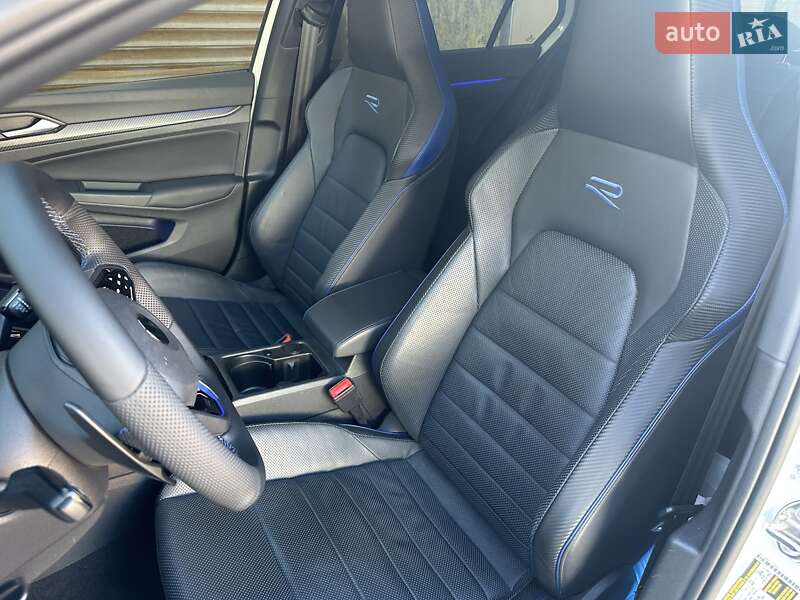 Хэтчбек Volkswagen Golf R 2022 в Одессе