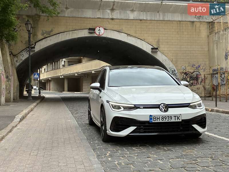 Хэтчбек Volkswagen Golf R 2022 в Одессе