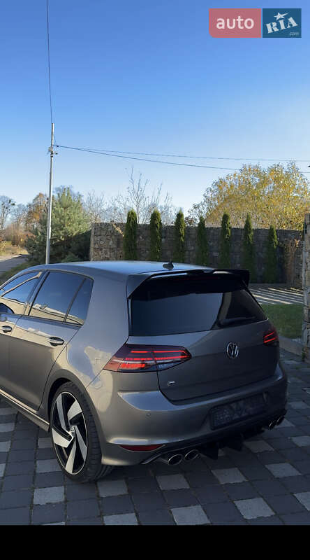 Хэтчбек Volkswagen Golf R 2015 в Стрые фото 28 Хэтчбек Volkswagen Golf R 2015 в Стрые