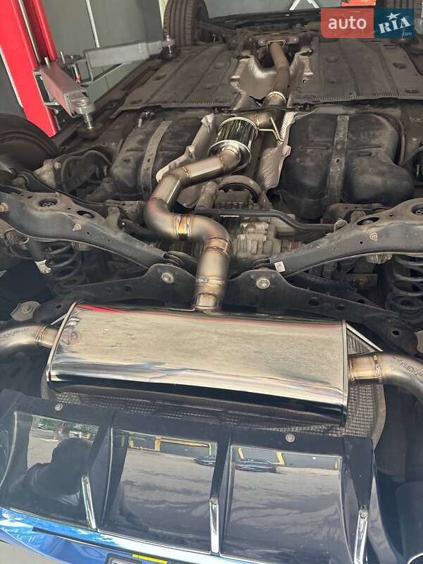 Хэтчбек Volkswagen Golf R 2019 в Киеве