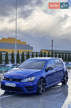 Хэтчбек Volkswagen Golf R 2015 в Житомире
