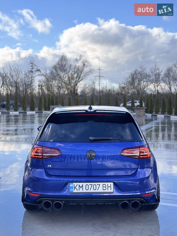 Хэтчбек Volkswagen Golf R 2015 в Житомире
