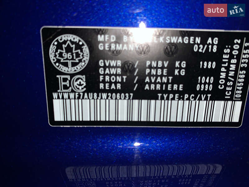 Хэтчбек Volkswagen Golf R 2018 в Умани фото 13 Хэтчбек Volkswagen Golf R 2018 в Умани