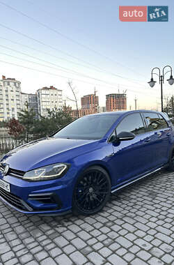 Хэтчбек Volkswagen Golf R 2019 в Ивано-Франковске
