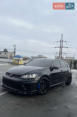 Хэтчбек Volkswagen Golf R 2015 в Черкассах