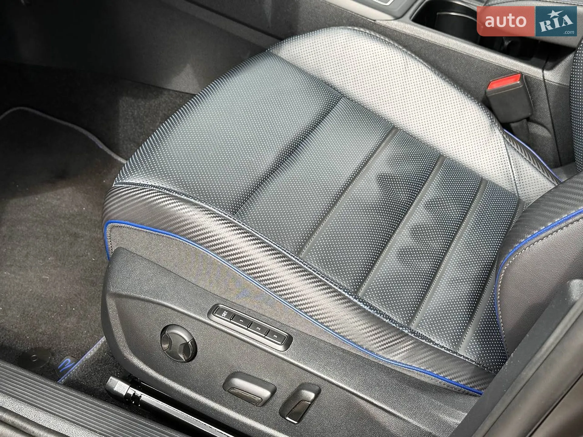 2021 Volkswagen Golf R - мініатюра 27