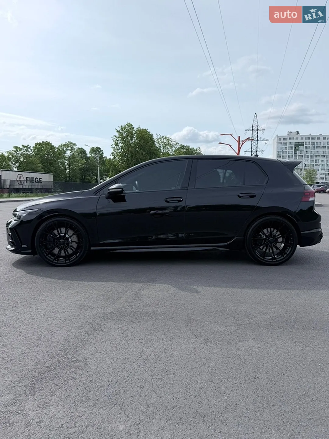 2025 Volkswagen Golf R - мініатюра 4